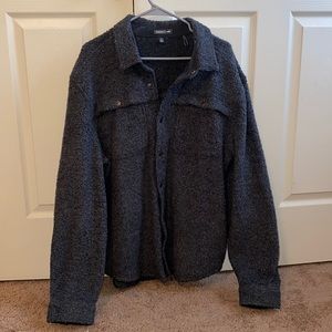 Men’s large, dark grey, shacket.